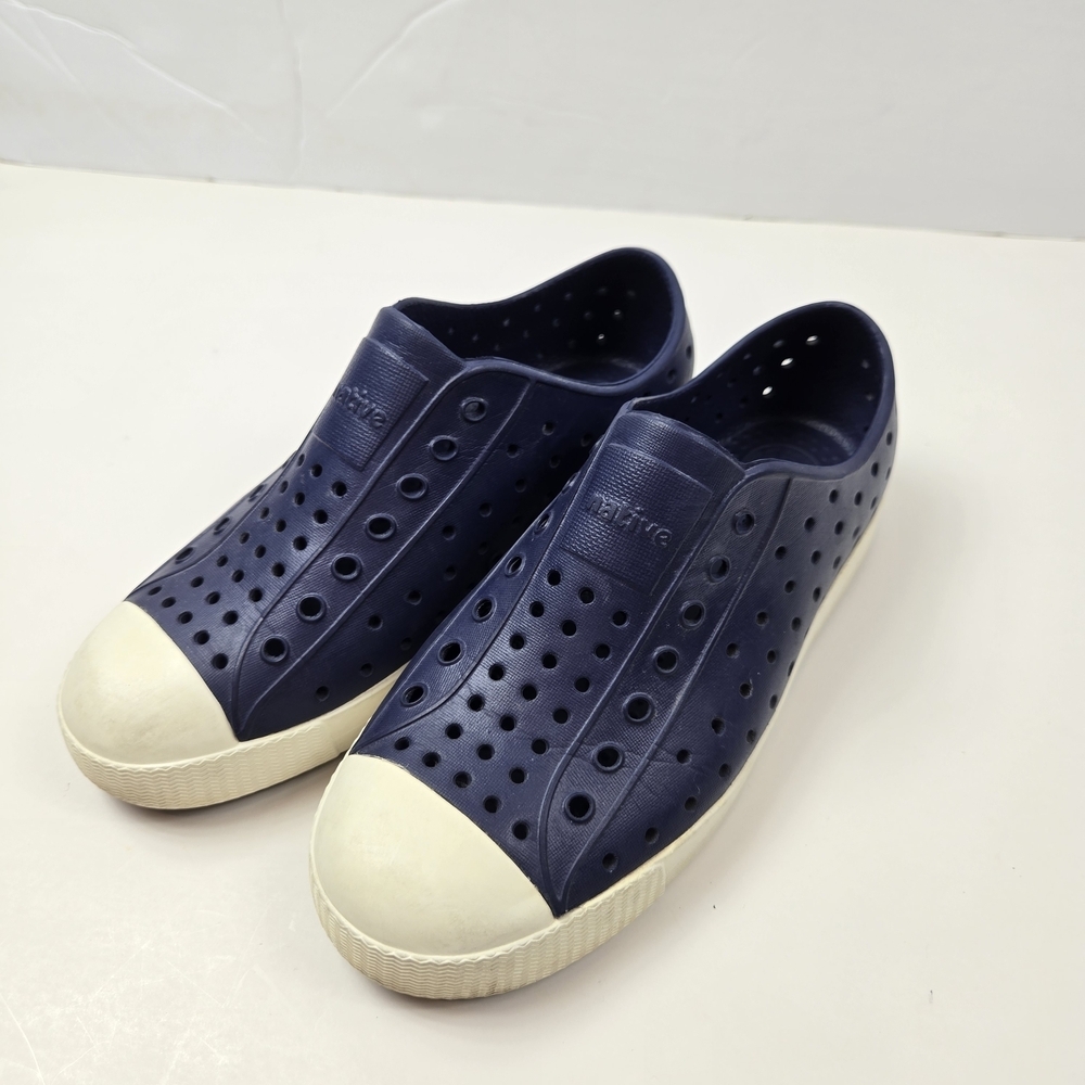 Native Navy Blue Jeffrrson Perforated Slip-On Sandal Water Shoes Size J2